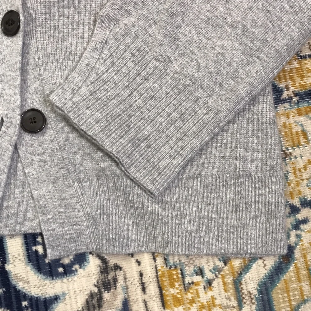 ๐ฒ๐ Maeve by Anthropologie Cashmere Collection Essa Grey Button Down Cardigan - Picture 9 of 15